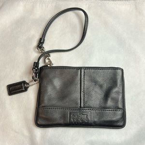 Coach Leather Coin Purse/Wristlet Black (A)